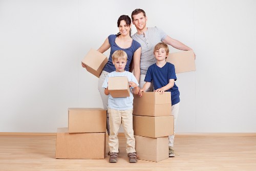 Different box sizes for packing and storage in Tottenham