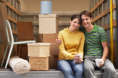 Local moving truck service for Tottenham relocation